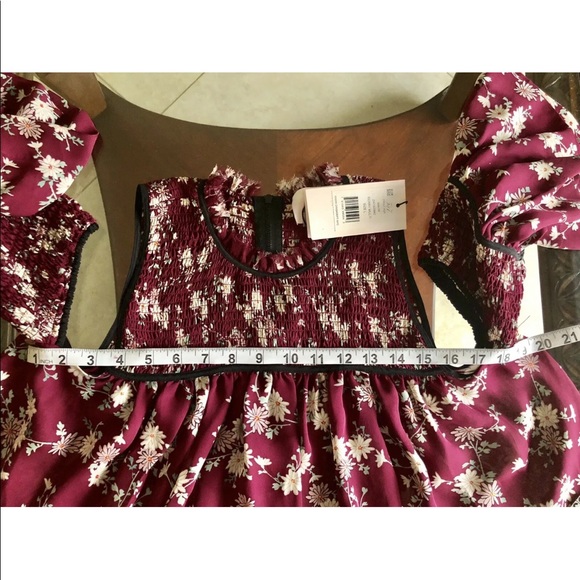 🔥Host Pic🔥Cinq a Sept silk cold shoulder blouse - Picture 9 of 12